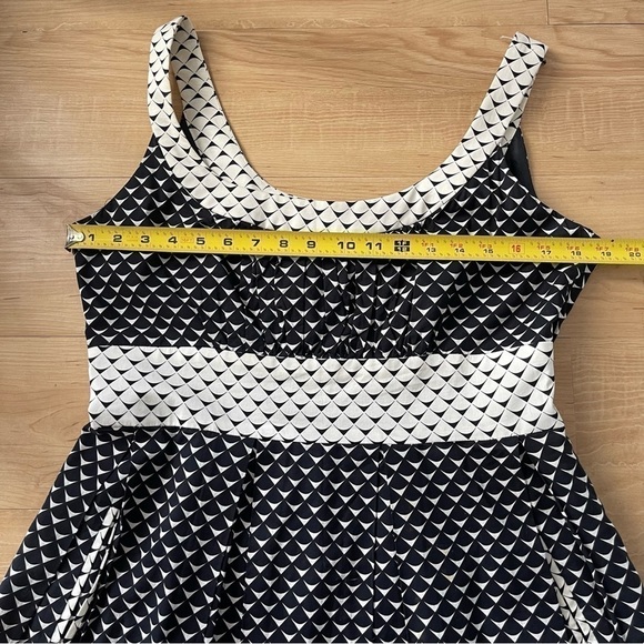 DONNA Ricco New York Printed Fit & Flare Midi Dress - Picture 11 of 15